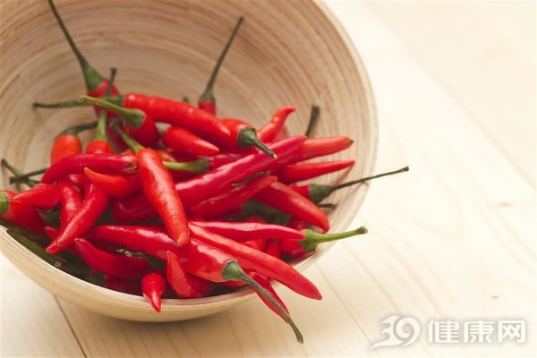 点击新窗口打开大图